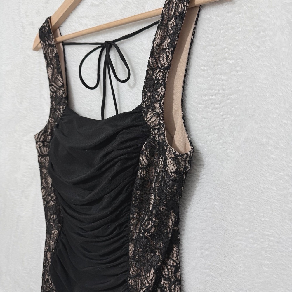 Betsy & Adam Lace Bodycon‎ Black Nude Dress